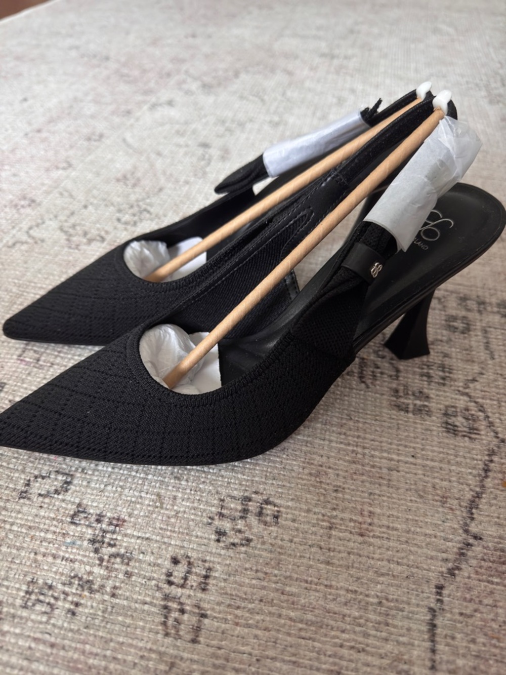 Cosy Island Chiara Boni Black Knit Pointed Slingback Heels - Picture 4 of 7